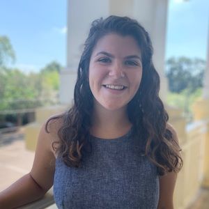 Meet your Posher, Julia